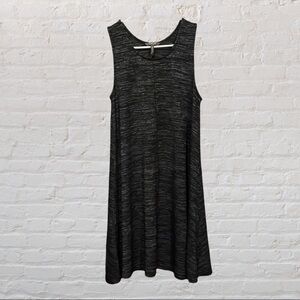 ⭐️2/$20⭐️ DKR Jersey Dress​​